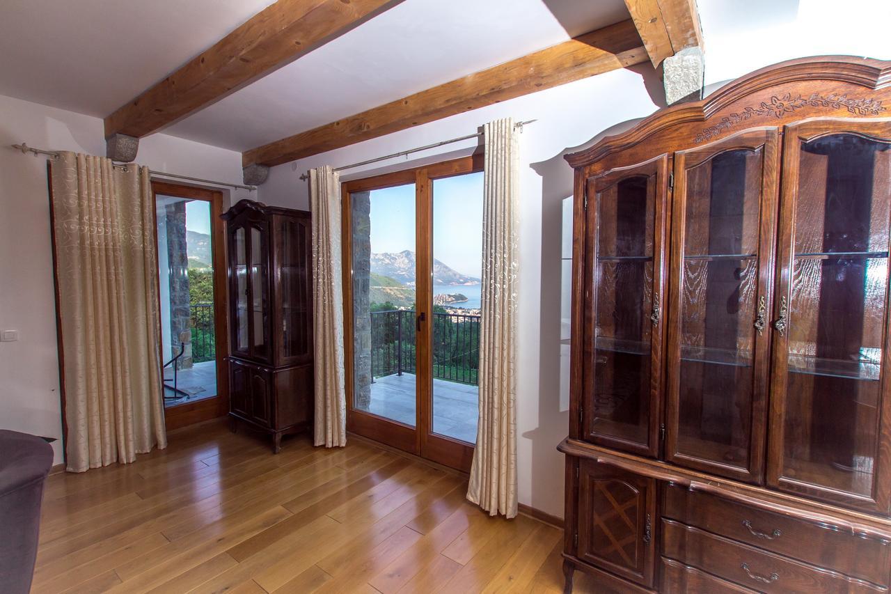 Apartment Stone House
