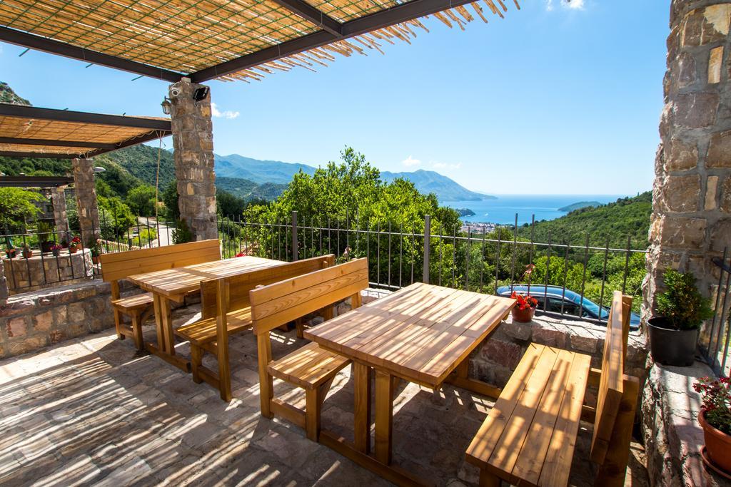 Stone House Apartment Budva