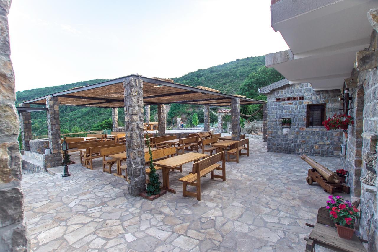 Stone House Apartment *